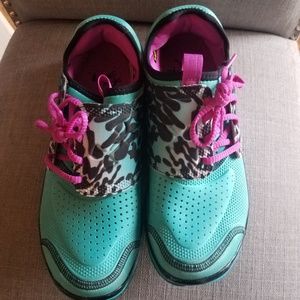 Under armour leopard tennis shoes